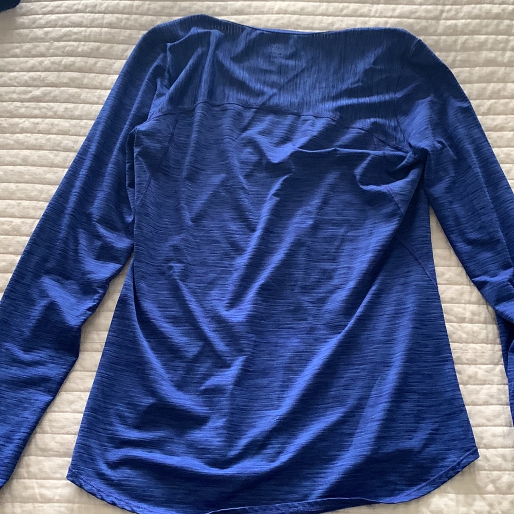 Athleta 2 pieces. A perfect set! - Picture 7 of 9